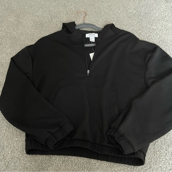 3/$45 Black Half Zip Hoodie Sweatshirt - Picture 6 of 6
